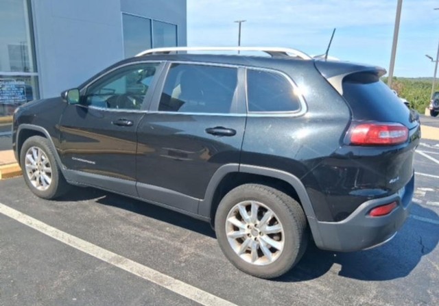 2016 Jeep Cherokee