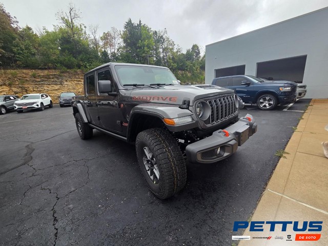 2025 Jeep Gladiator Mojave at Pettus Chrysler Dodge Jeep Ram De Soto in De Soto MO