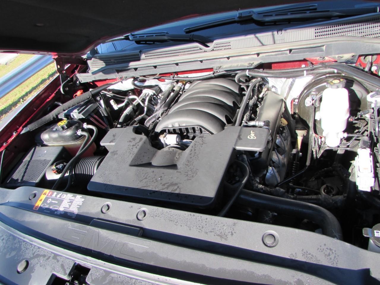 GMC Sierra 1500 Vehicle Full-screen Gallery Image 09