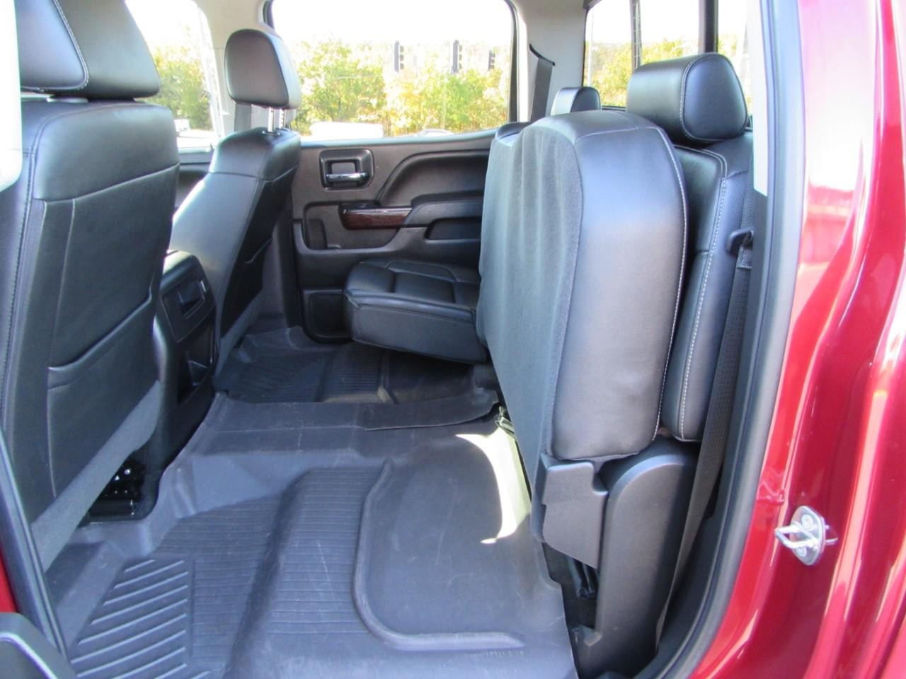 GMC Sierra 1500 Vehicle Full-screen Gallery Image 29