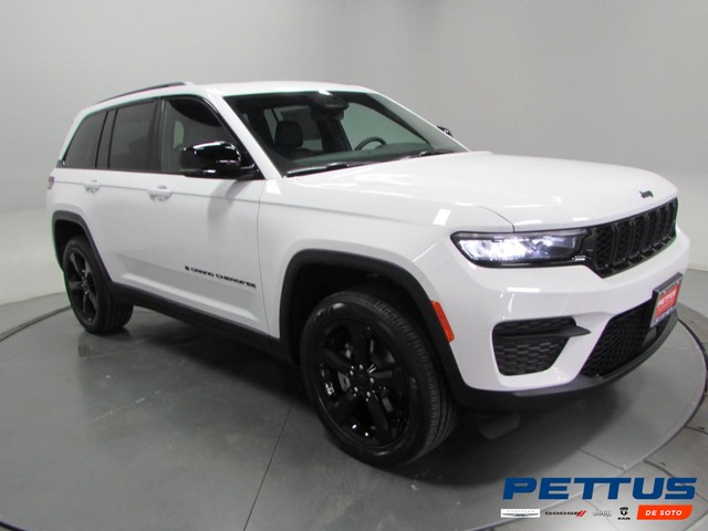 2025 Jeep Grand Cherokee Altitude X at Pettus Chrysler Dodge Jeep Ram De Soto in De Soto MO