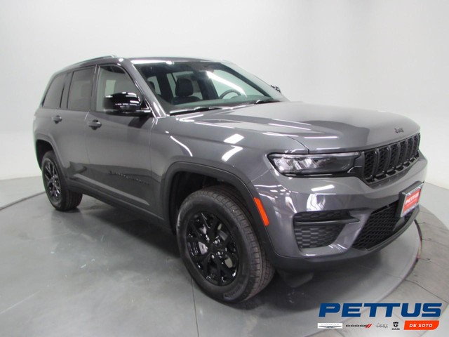 2025 Jeep Grand Cherokee Laredo at Pettus Chrysler Dodge Jeep Ram De Soto in De Soto MO 2025 Jeep Grand Cherokee Laredo at Pettus Chrysler Dodge Jeep Ram De Soto in De Soto MO