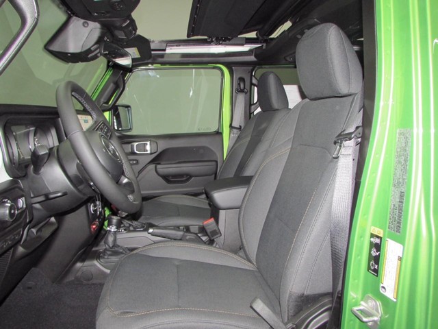 2026 Jeep Wrangler 4-Door Willys - Photo 14