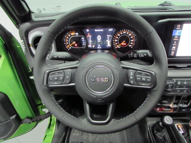 2026 Jeep Wrangler 4-Door Willys - Photo 16