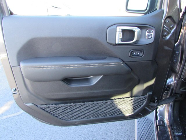 2026 Jeep Wrangler 4-Door Sahara - Photo 11