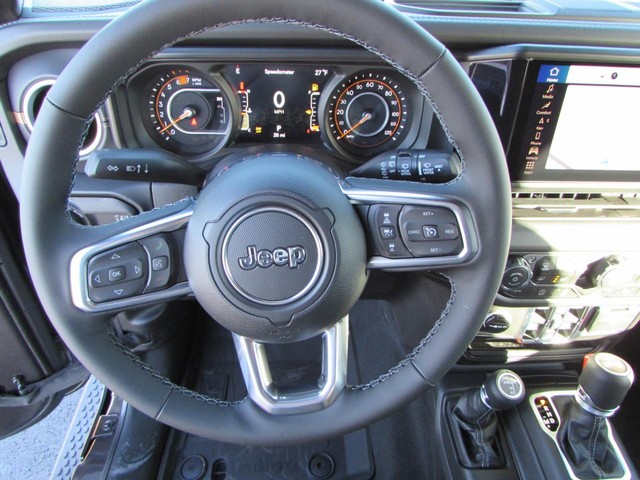 2026 Jeep Wrangler 4-Door Sahara - Photo 14