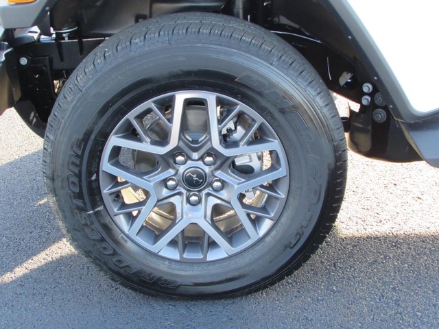 2026 Jeep Wrangler 4-Door Sahara - Photo 11