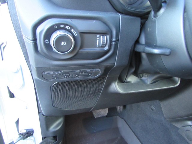 2026 Jeep Wrangler 4-Door Sahara - Photo 15