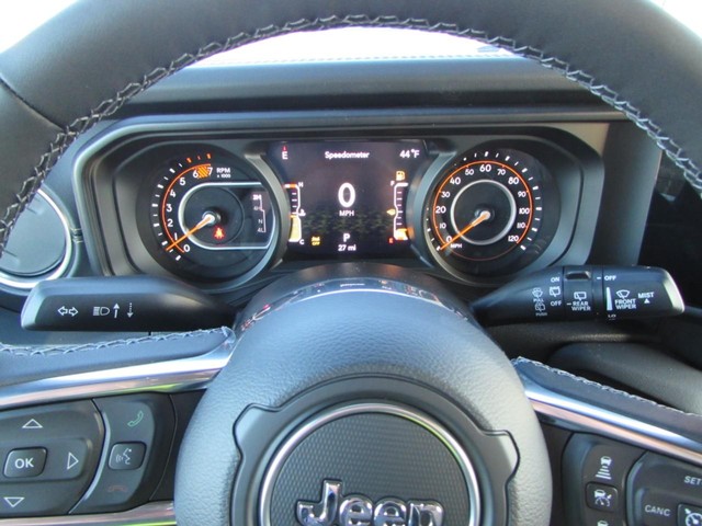 2026 Jeep Wrangler 4-Door Sahara - Photo 19