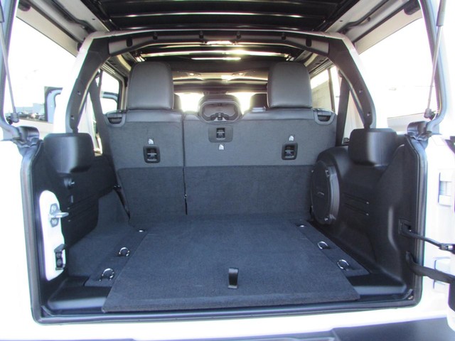 2026 Jeep Wrangler 4-Door Sahara - Photo 30
