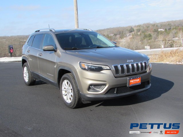 2019 Jeep Cherokee Latitude at Pettus Chrysler Dodge Jeep Ram De Soto in De Soto MO