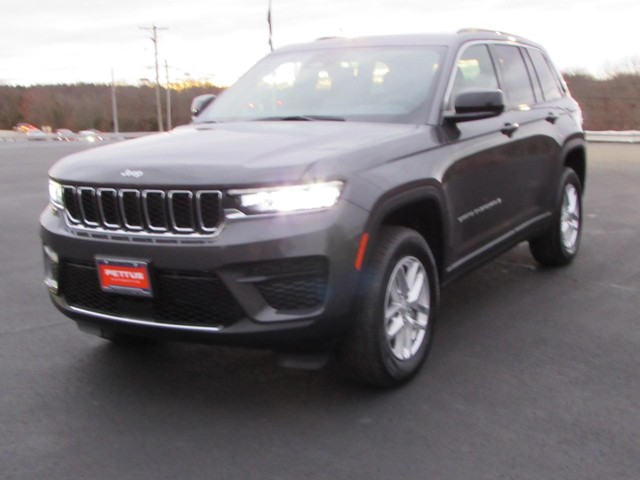 2025 Jeep Grand Cherokee Laredo - Photo 3