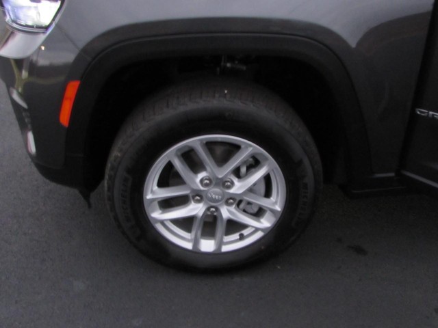 2025 Jeep Grand Cherokee Laredo - Photo 10