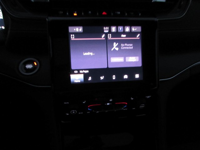 2025 Jeep Grand Cherokee Laredo - Photo 21