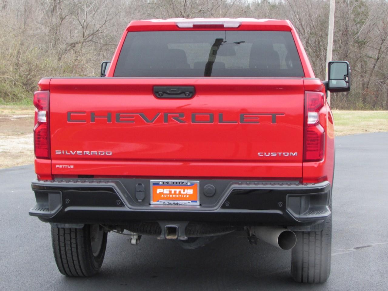 Chevrolet Silverado 2500HD Vehicle Full-screen Gallery Image 06