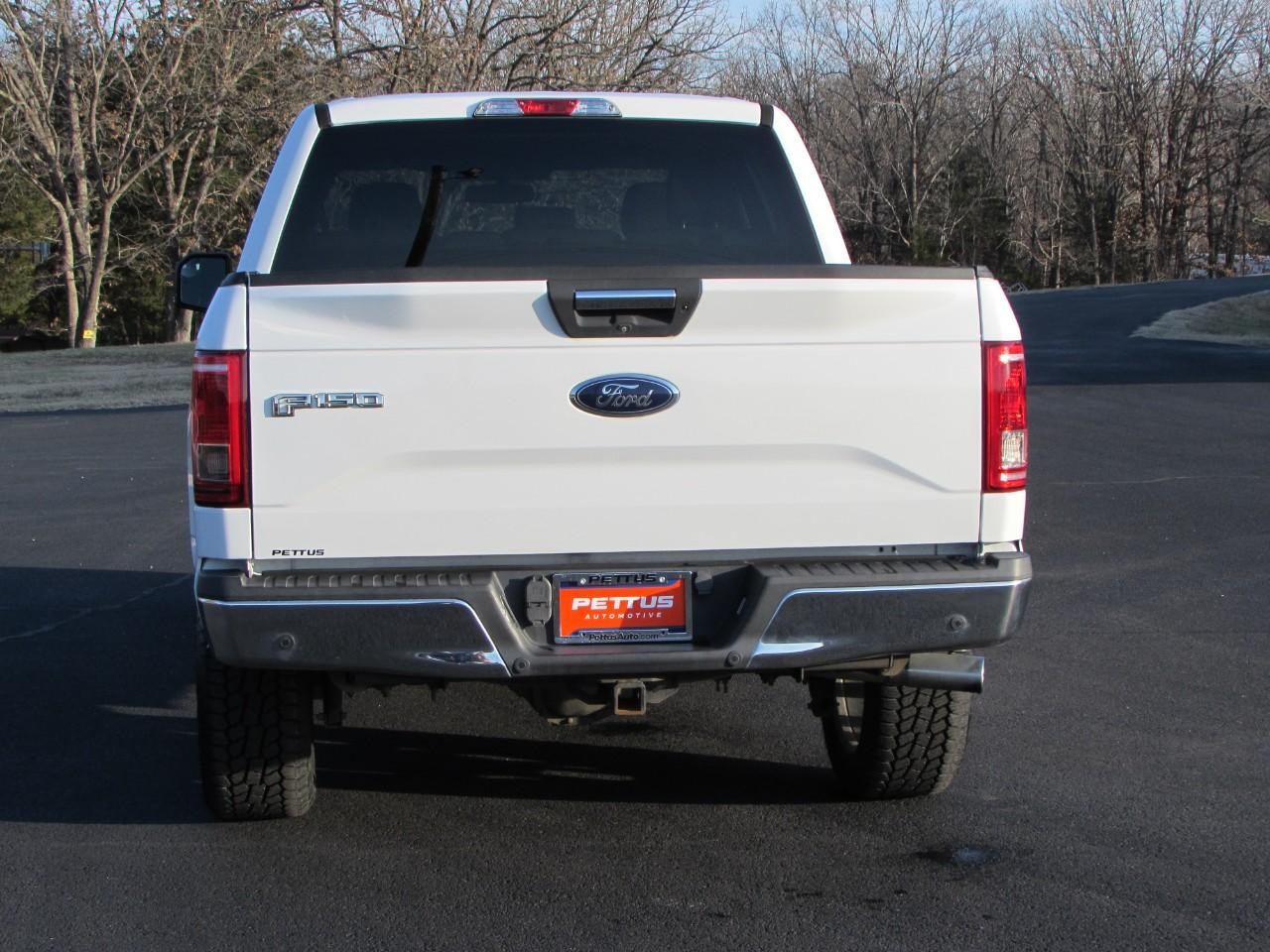 Ford F-150 Vehicle Full-screen Gallery Image 06