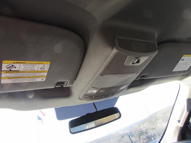 Ford F-150 Vehicle Full-screen Gallery Image 22