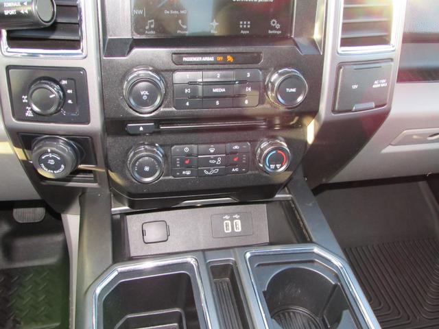 Ford F-150 Vehicle Full-screen Gallery Image 25