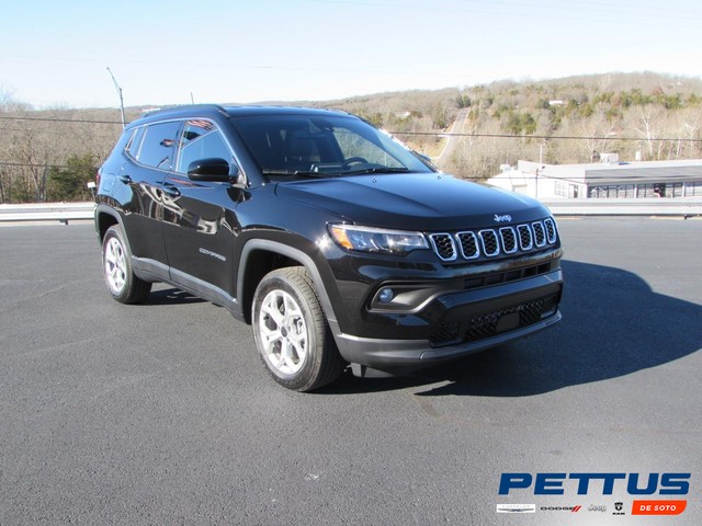 De Soto MO 2026 Jeep Compass more details - jeep compass