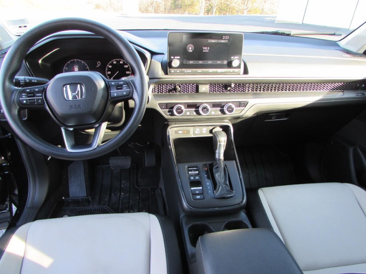 Honda CR-V Vehicle Full-screen Gallery Image 22