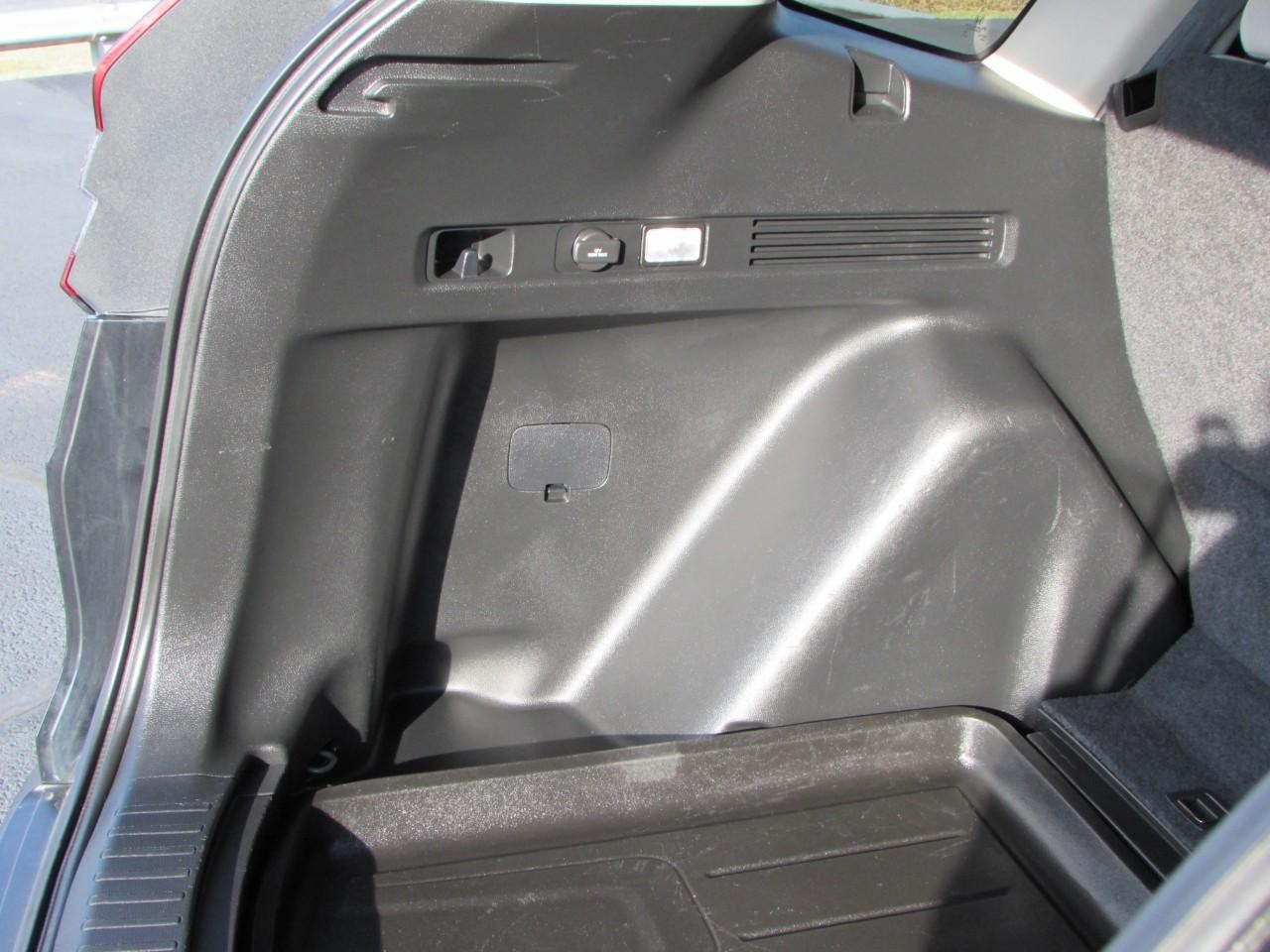 Honda CR-V Vehicle Full-screen Gallery Image 27