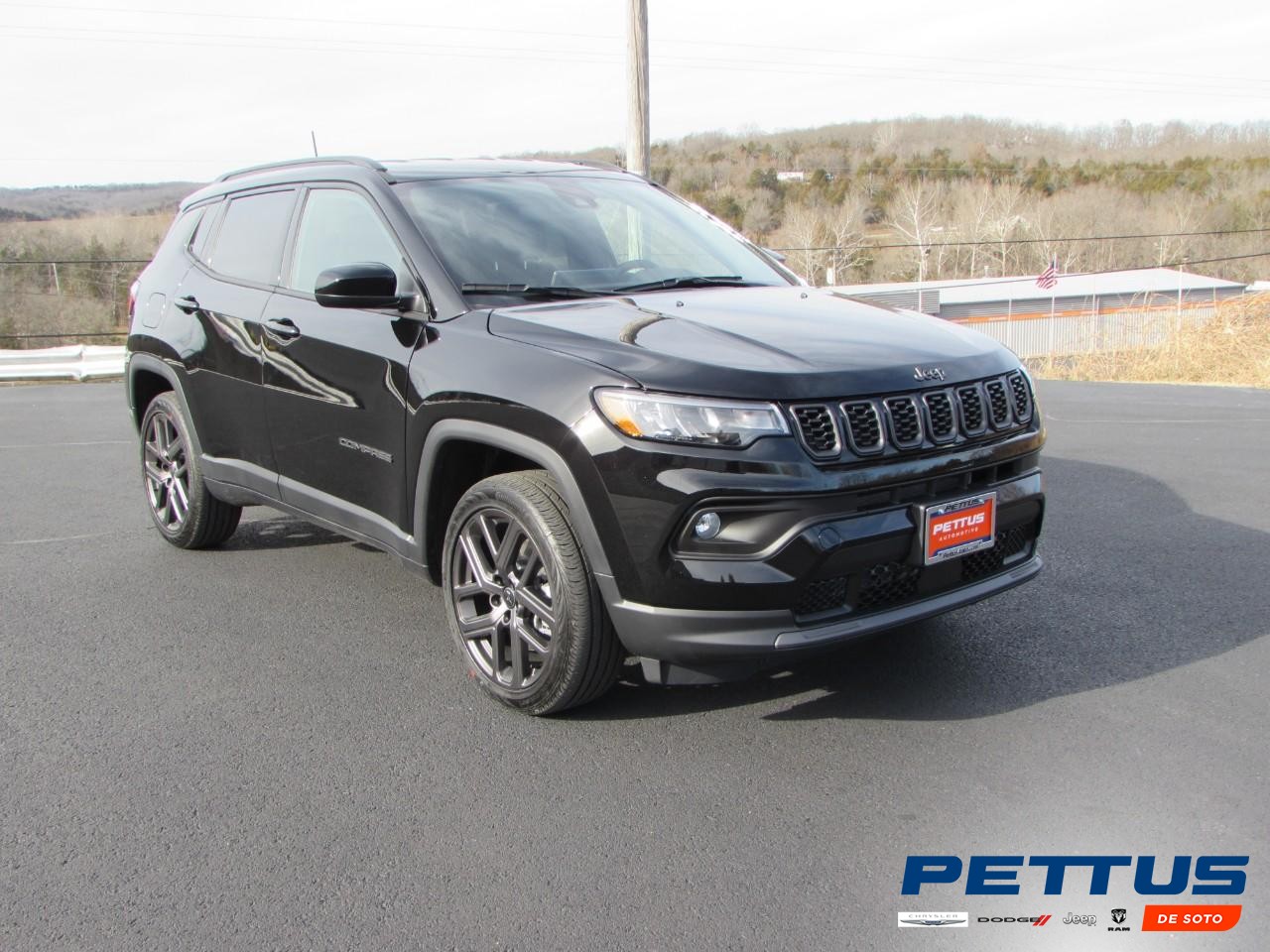 Diamond Black Crystal Pearlcoat 2026 Jeep Compass Latitude 4WD SUV / Crossover Four-Wheel Drive