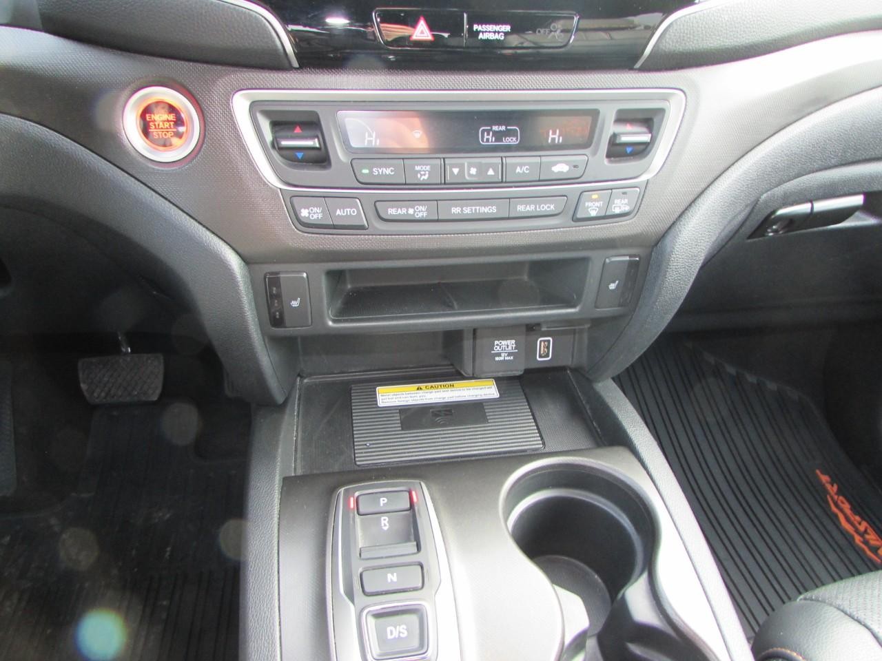 Honda Pilot Vehicle Full-screen Gallery Image 29