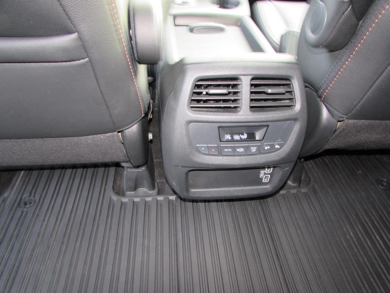 Honda Pilot Vehicle Full-screen Gallery Image 34