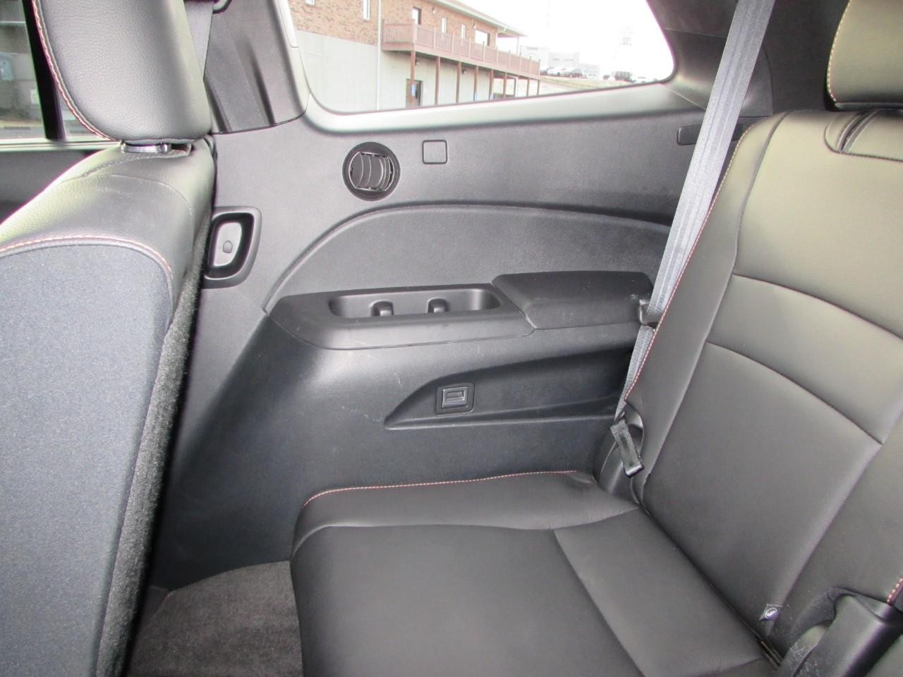 Honda Pilot Vehicle Full-screen Gallery Image 36