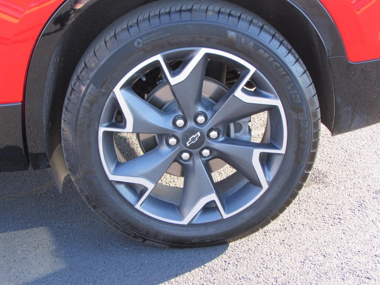 Chevrolet Blazer Vehicle Full-screen Gallery Image 10