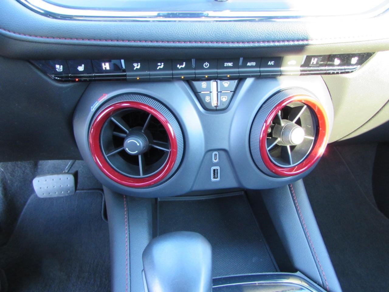 Chevrolet Blazer Vehicle Full-screen Gallery Image 20