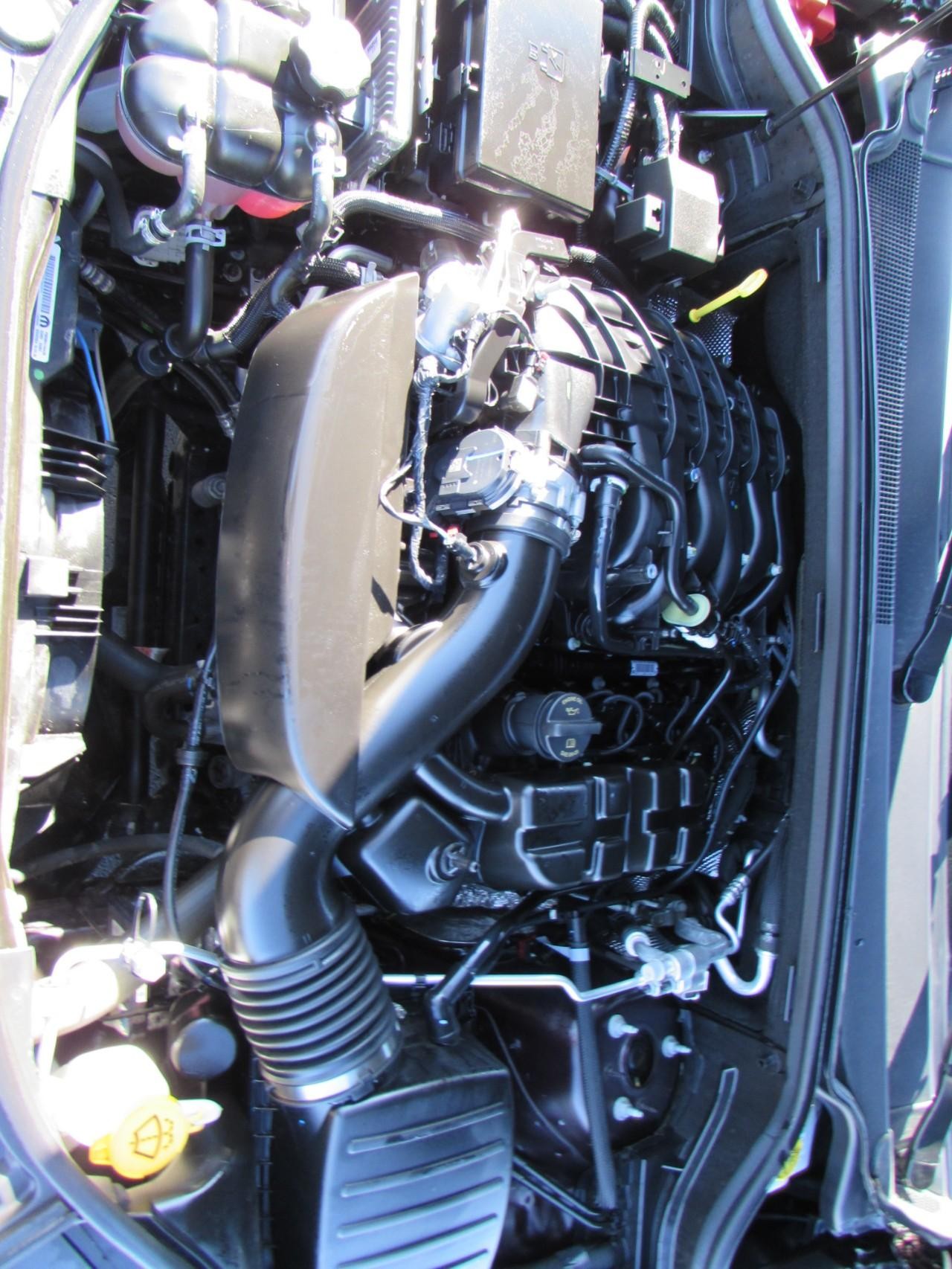 Dodge Durango Vehicle Full-screen Gallery Image 09