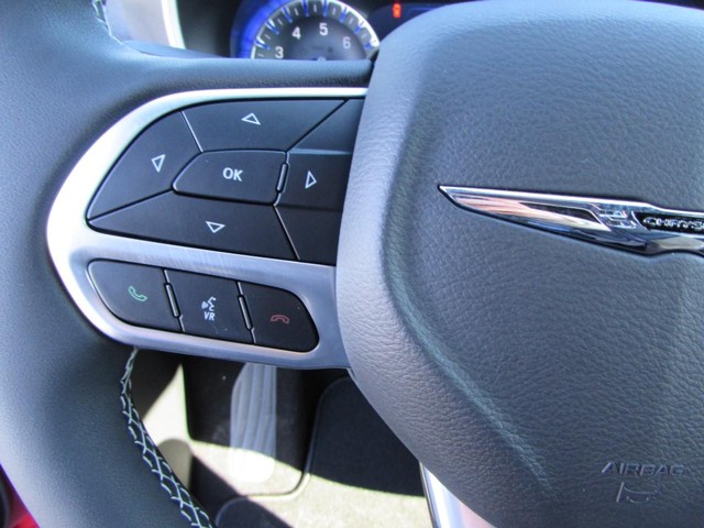 2026 Chrysler Pacifica Select - Photo 15