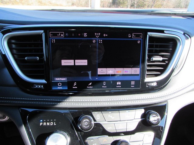 2026 Chrysler Pacifica Select - Photo 19