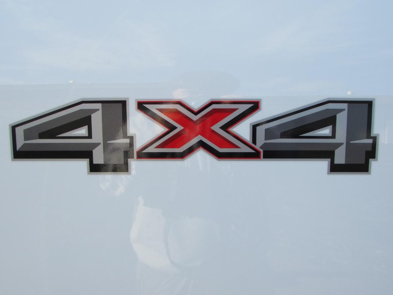 Ford F-250SD Vehicle Full-screen Gallery Image 26