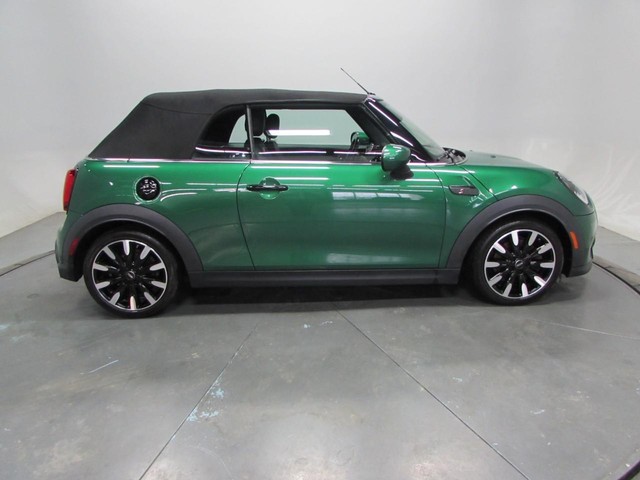 2022 MINI Convertible S - Photo 8