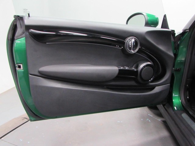 2022 MINI Convertible S - Photo 20