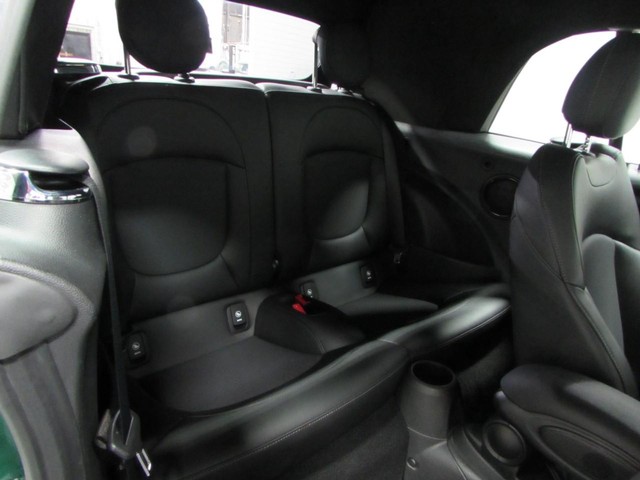 2022 MINI Convertible S - Photo 25