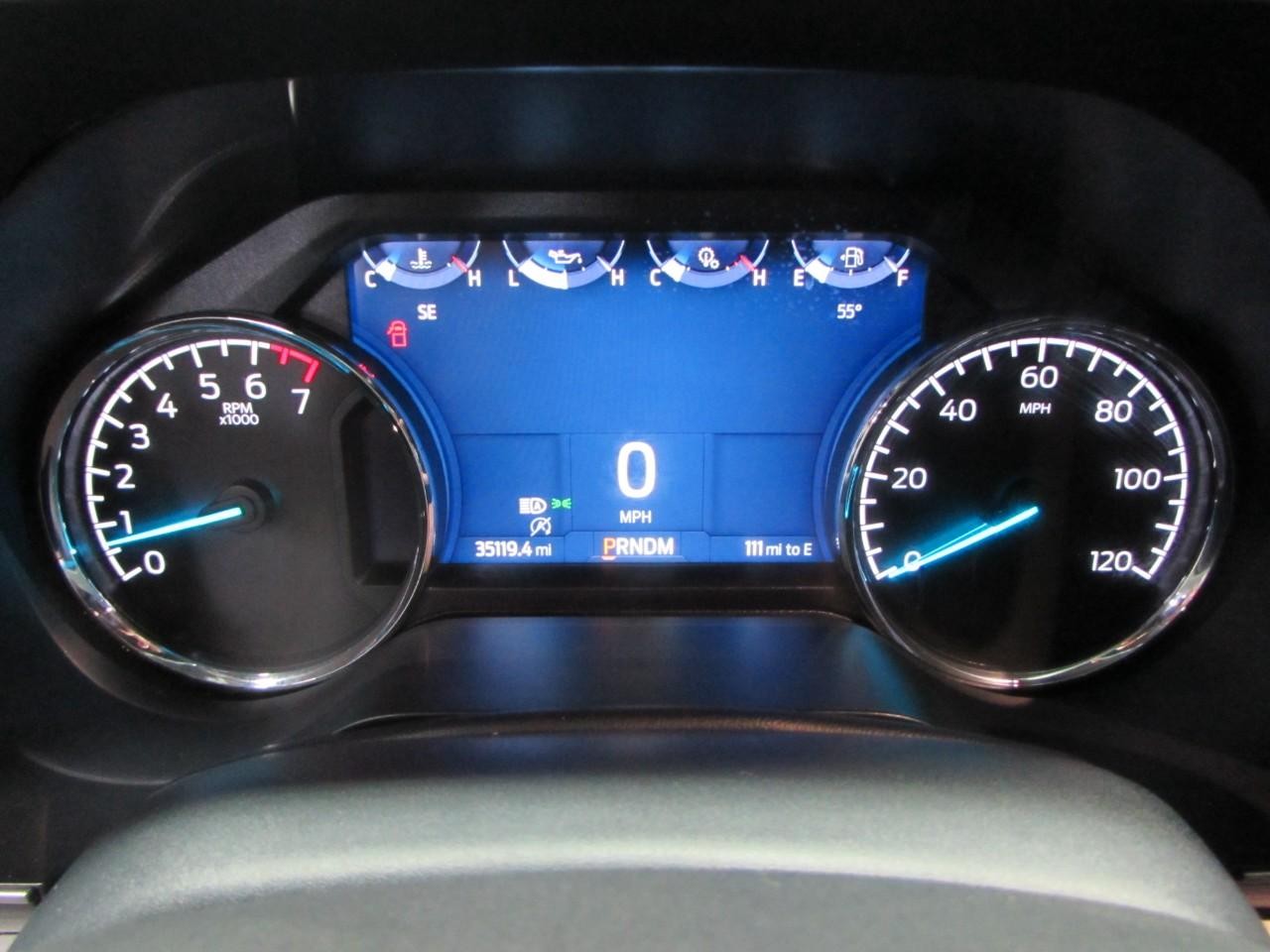 Ford F-150 Vehicle Full-screen Gallery Image 26