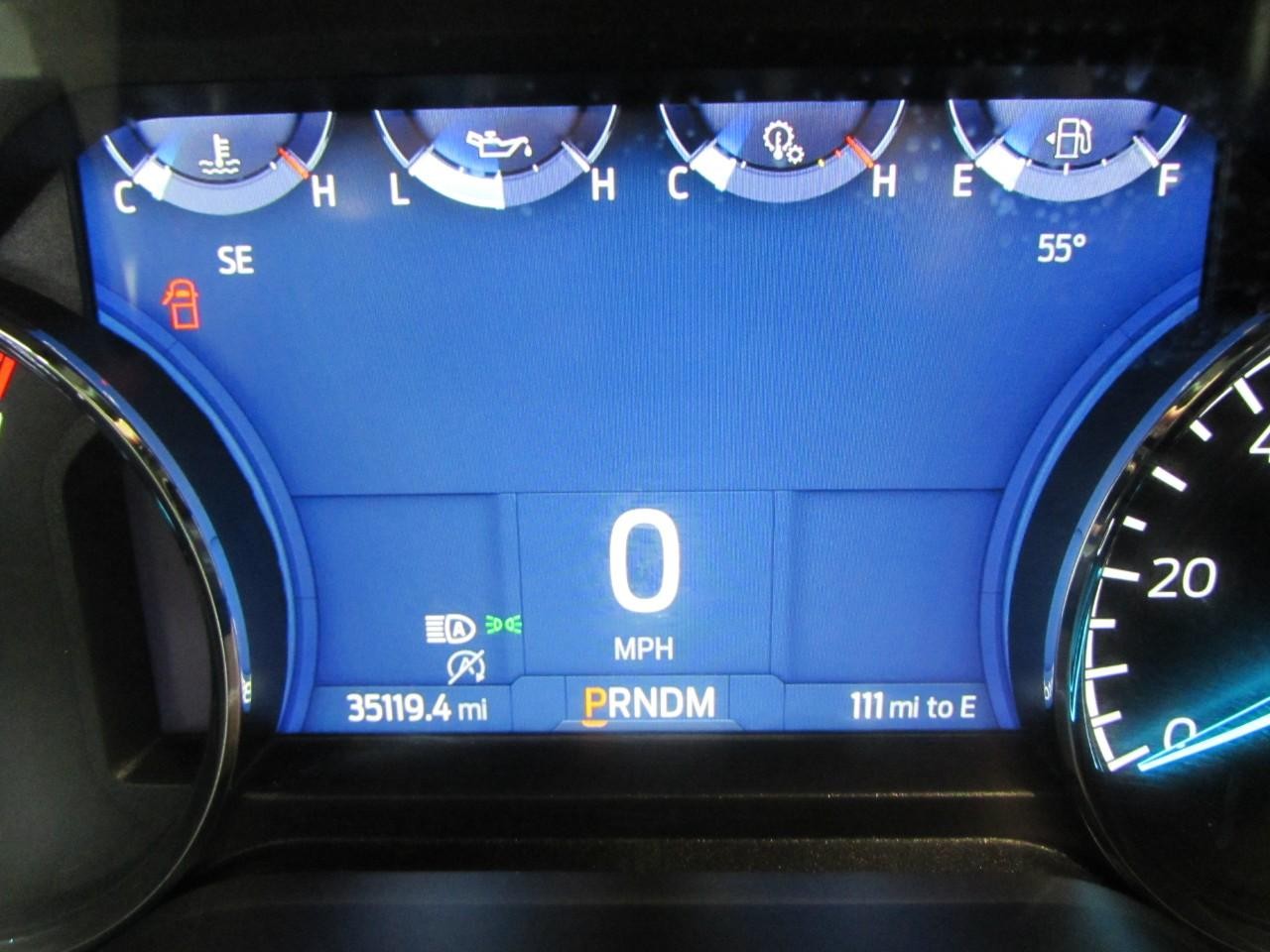 Ford F-150 Vehicle Full-screen Gallery Image 27