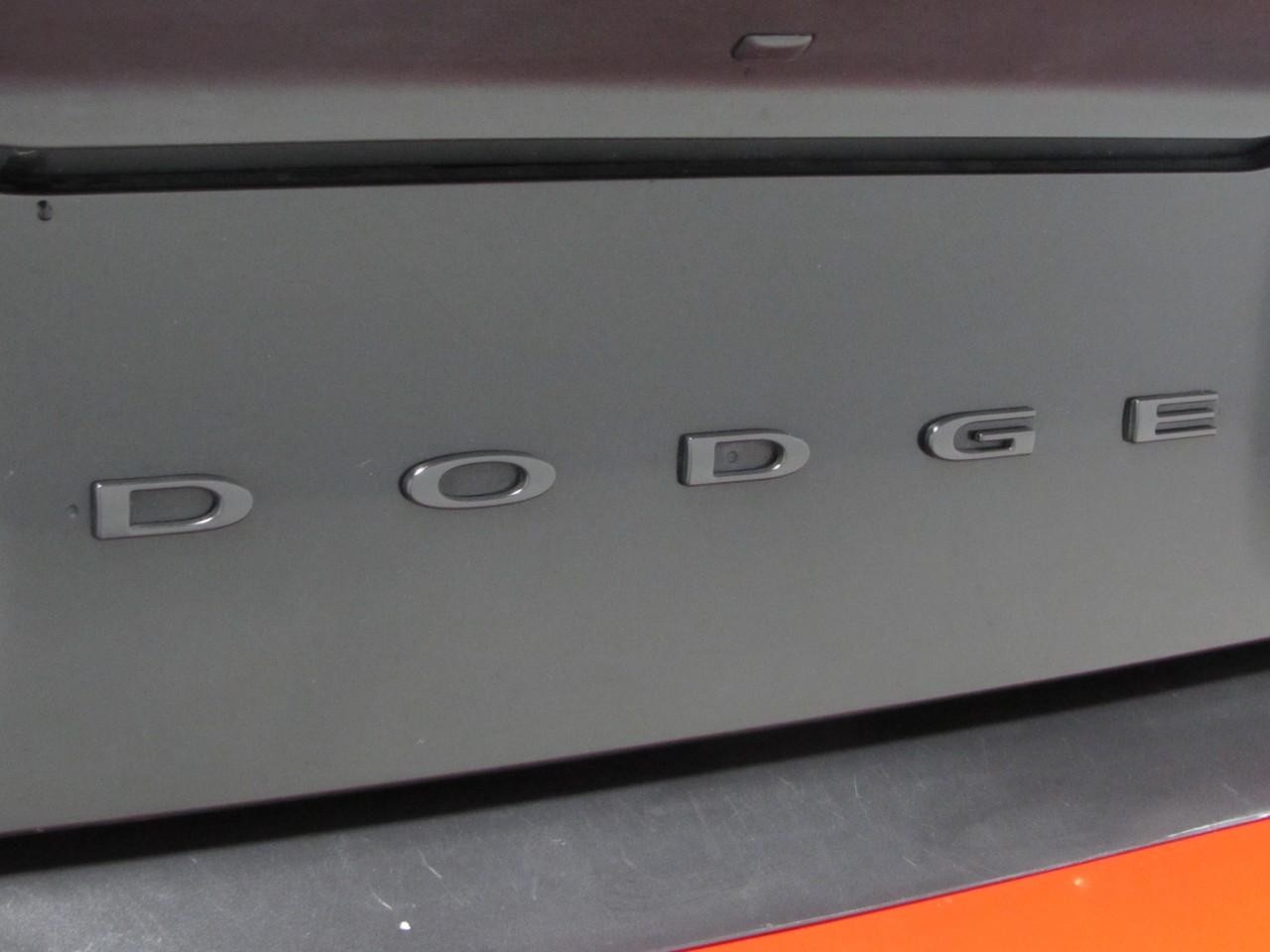 Dodge Challenger Vehicle Full-screen Gallery Image 33