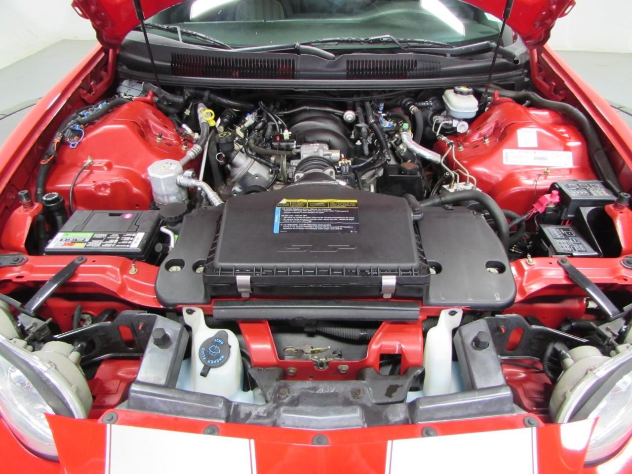 Chevrolet Camaro Vehicle Full-screen Gallery Image 10