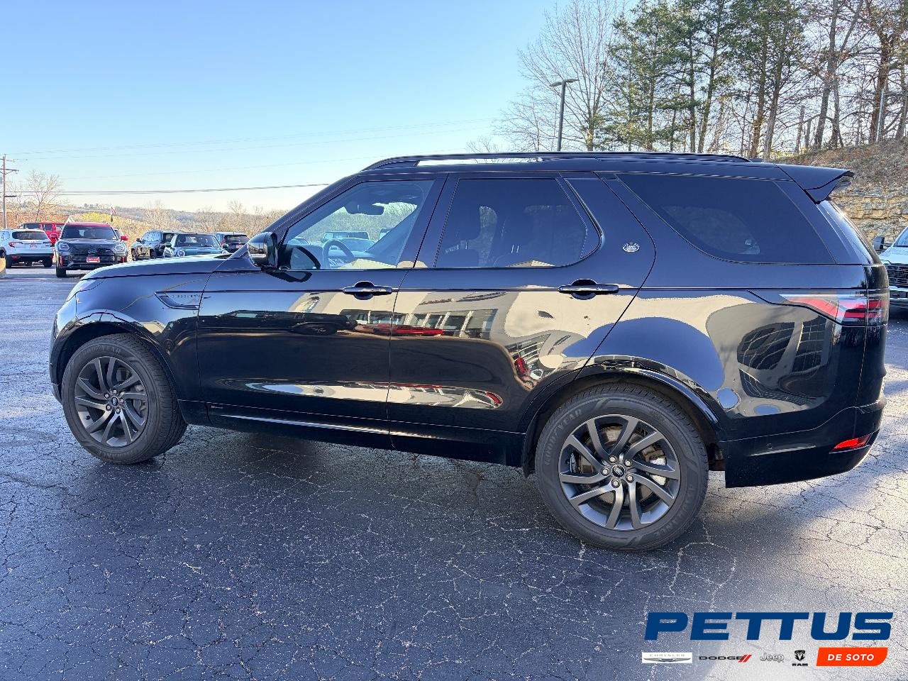 2022 Land Rover Discovery P360 S R-Dynamic AWD