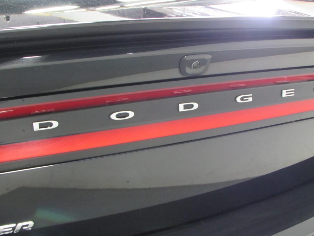 Dodge Charger Vehicle Full-screen Gallery Image 32