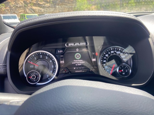 2022 RAM Ram 1500 Pickup Laramie - Photo 10