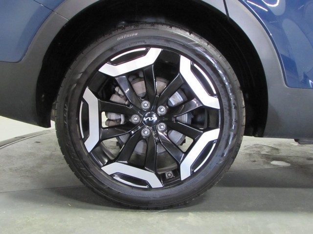 2024 Kia Telluride S - Photo 9
