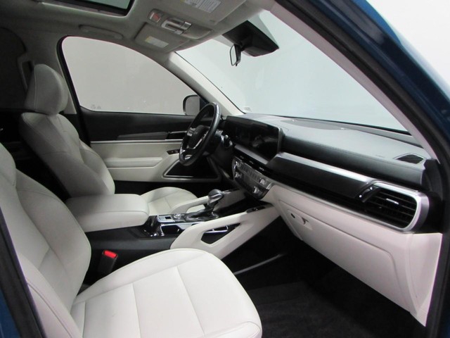 2024 Kia Telluride S - Photo 18