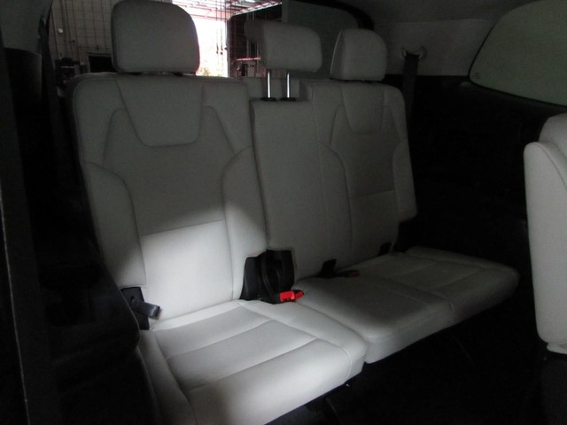2024 Kia Telluride S - Photo 21