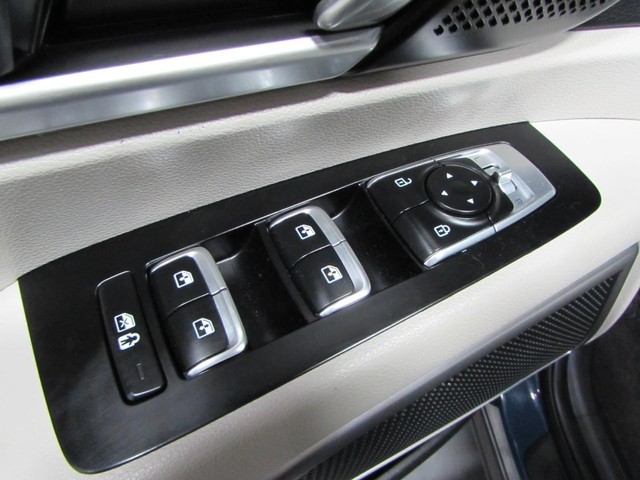 2024 Kia Telluride S - Photo 22