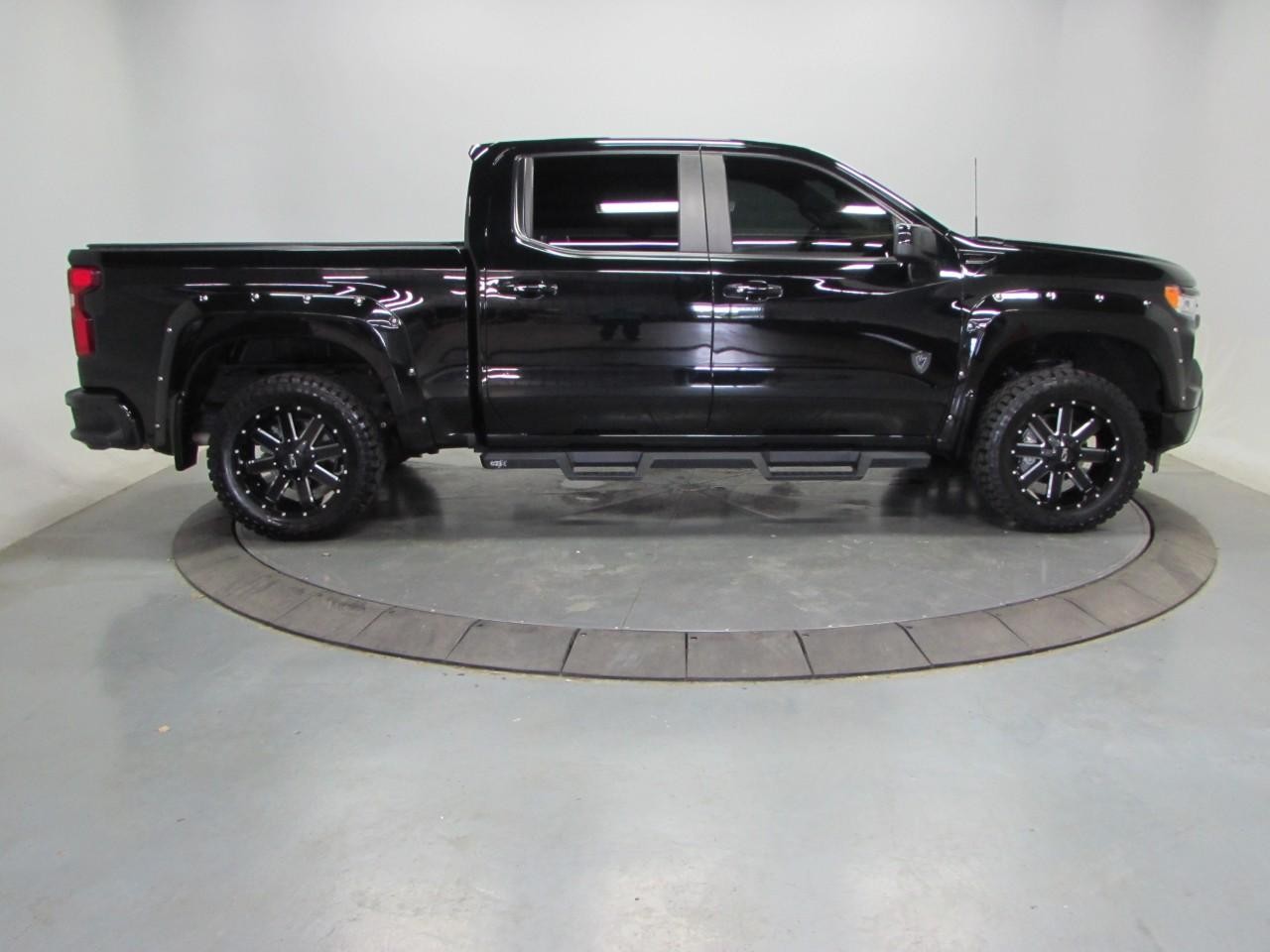 Chevrolet Silverado 1500 Vehicle Full-screen Gallery Image 08